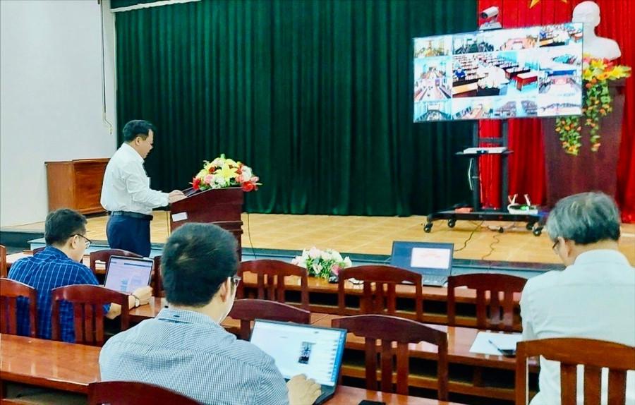 Sở GD-ĐT tổ chức bồi dưỡng nâng cao năng lực quản lý nhà nước trong lĩnh vực giáo dục và đào tạo cho cán bộ, công chức thuộc 135 phường, xã của tỉnh Gia Lai. Ảnh: ĐVCC 0201d2380002885cd113.jpg