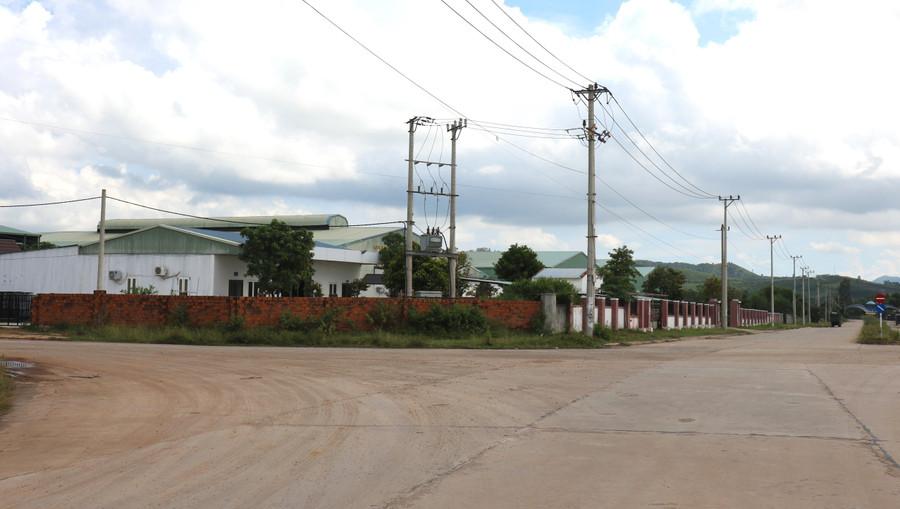 Cụm công nghiệp Đại Thạnh (xã Phù Mỹ Nam) là điểm đến của nhiều doanh nghiệp. Ảnh: T.Sỹ phat-trien-kinh-te.jpg